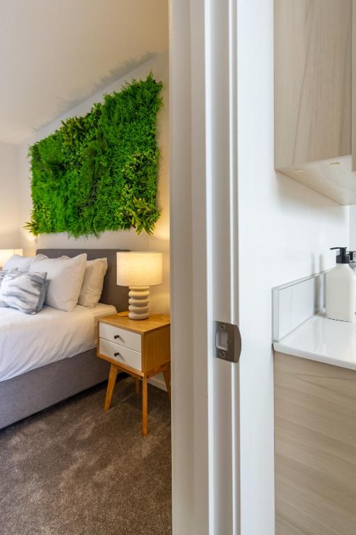 Cashel Street Hideaway 2 bed 2 bath - Resim 23