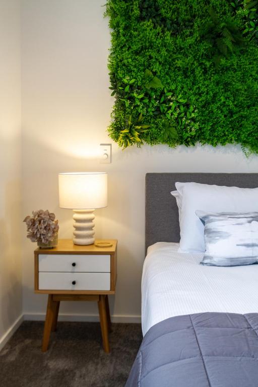 Cashel Street Hideaway 2 bed 2 bath - Resim 32