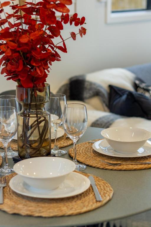 Cashel Street Hideaway 2 bed 2 bath - Resim 15