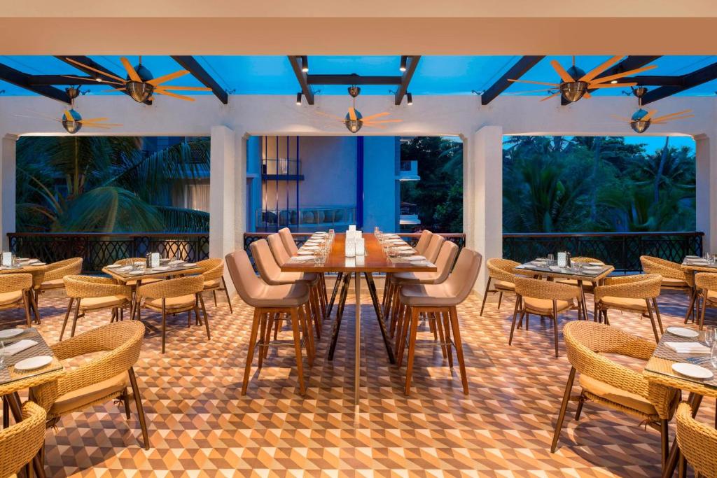 Posezení v ubytování Le Meridien Goa, Calangute