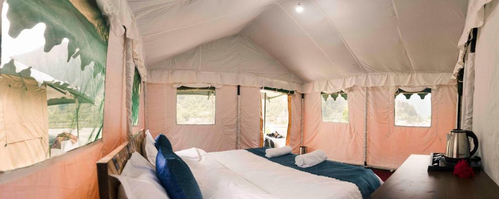 The Kamru Riverside Camps and Resorts - Double Room With Lake View
