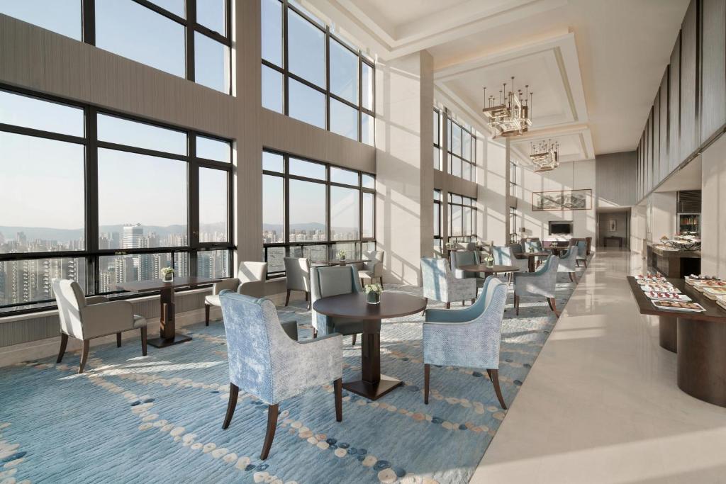 Posezení v ubytování Sheraton Chuzhou Hotel