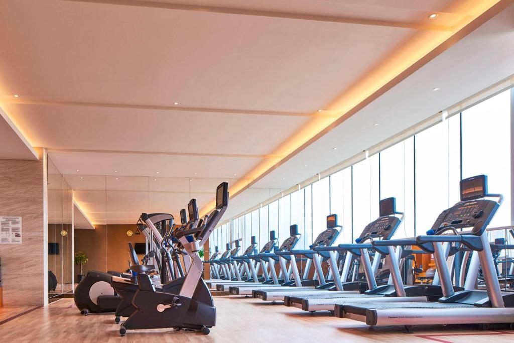 Fitness centrum a/nebo fitness zařízení v ubytování Sheraton Chuzhou Hotel