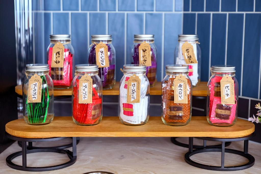 Nápoje v ubytování Ooedo Onsen Monogatari Premium Shiomiso
