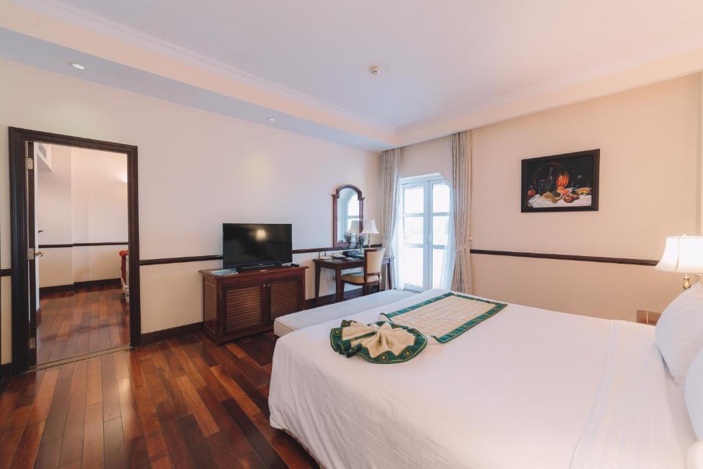 Saigon Dalat Hotel - Executive Double Suite
