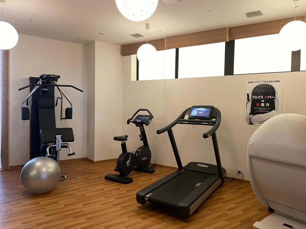 Fitness centrum a/nebo fitness zařízení v ubytování HOTEL AMANEK Kanazawa