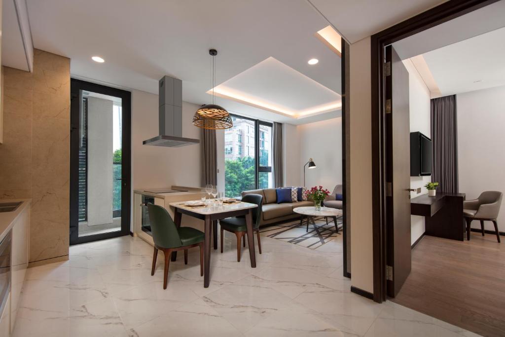 Posezení v ubytování The Five Residences Hanoi