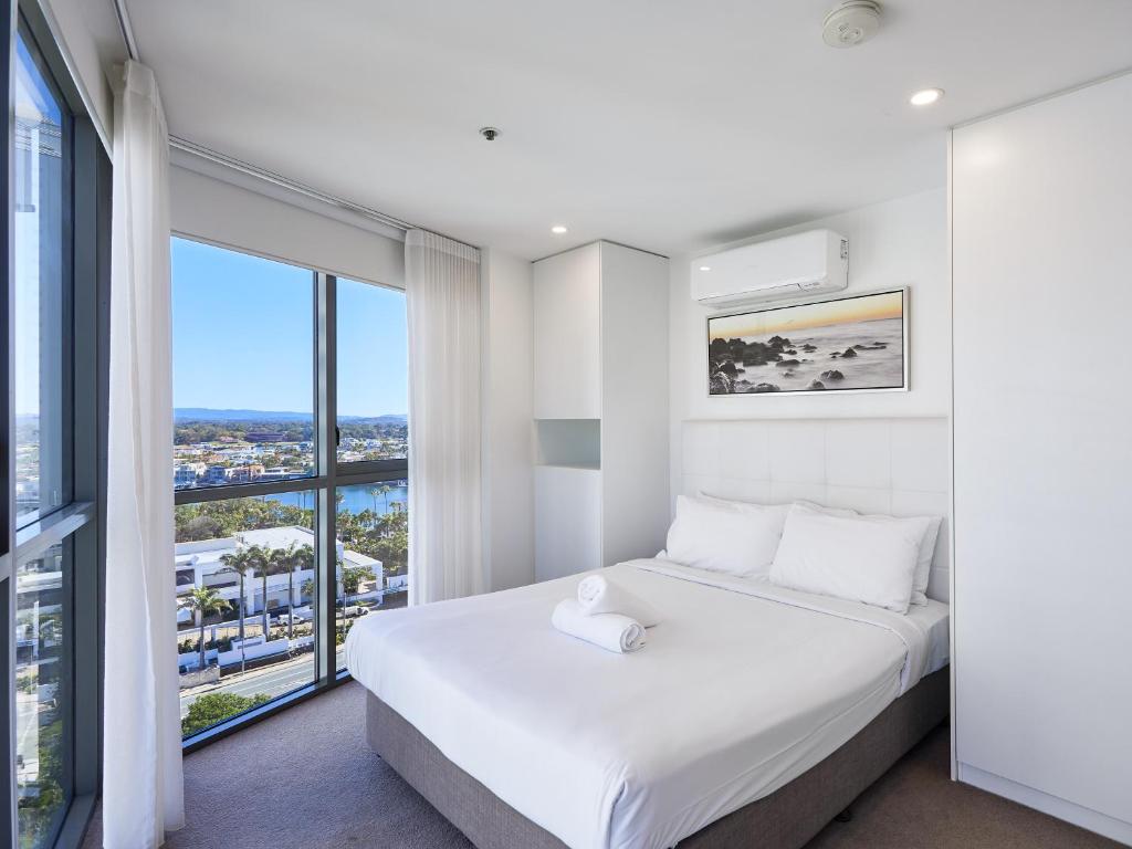 Serain Residences On Surfers - 