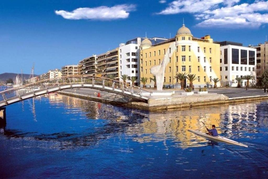 Výhled na řeku, která protéká v blízkosti apartmánu