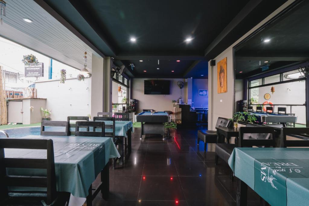 Noble House Patong - Resim 16