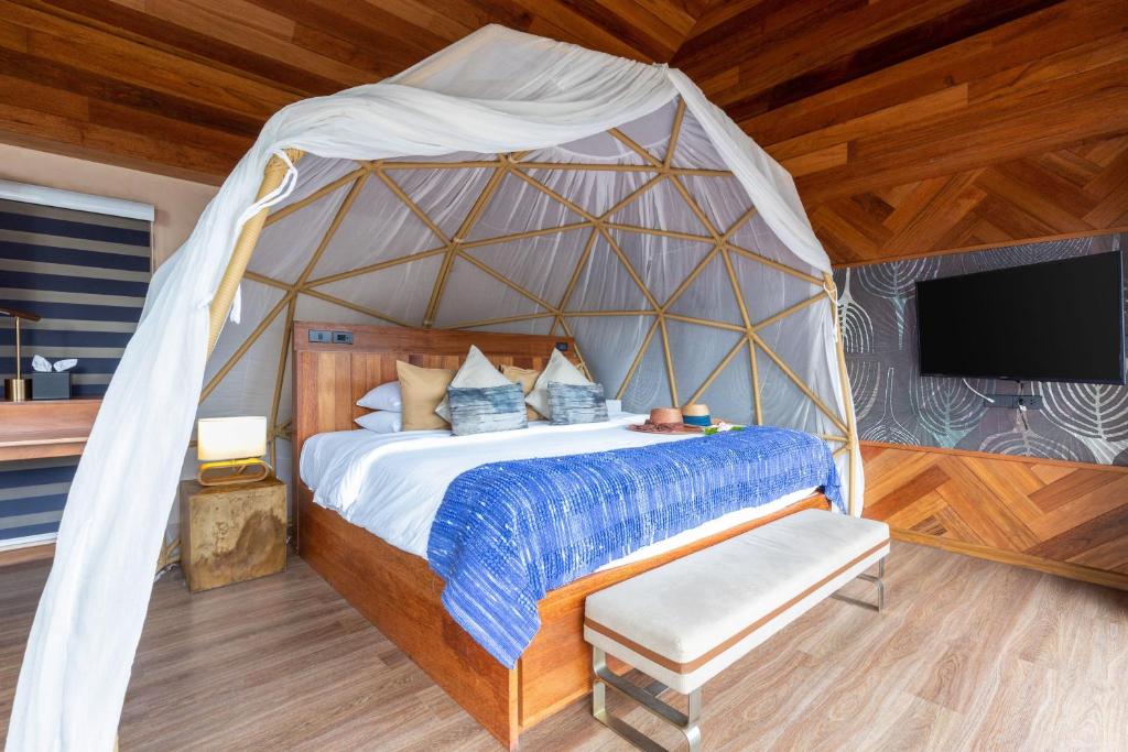 Irene Pool Villa Resort, Koh Lipe - 8