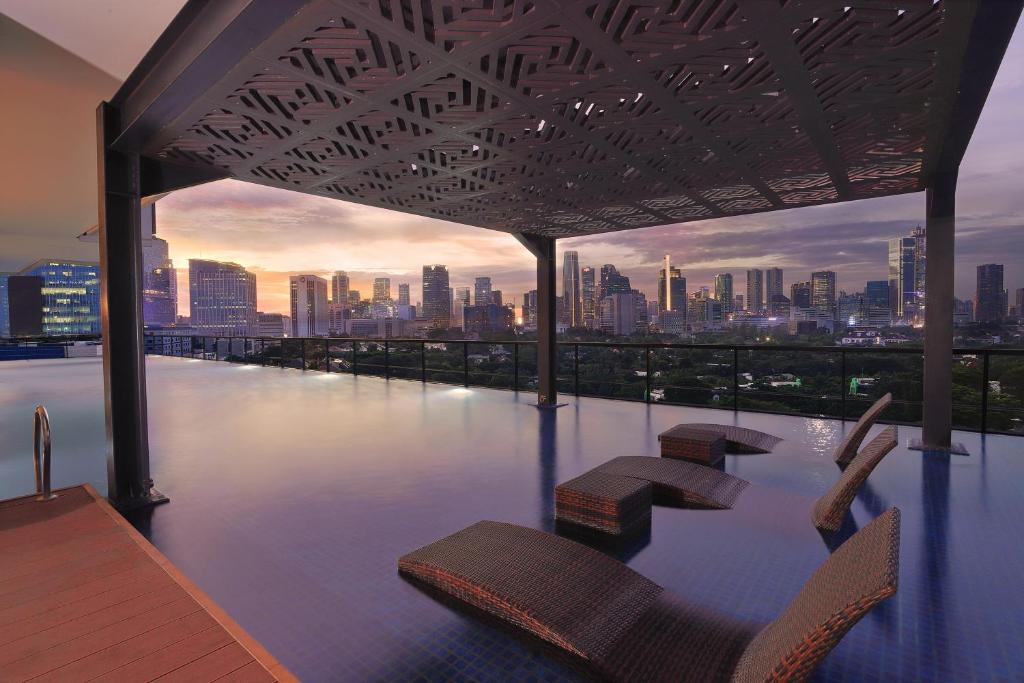 Bazén v ubytování Citadines Gatot Subroto Jakarta nebo v jeho okolí