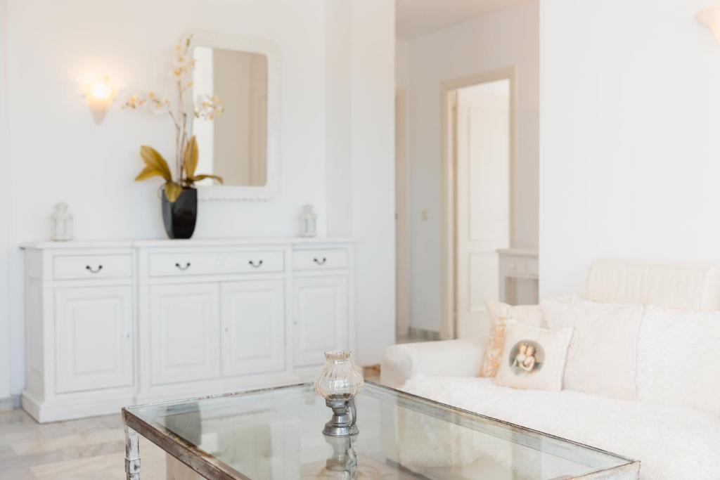 Fotografia z galérie ubytovania Apartment, close to the beach and sea views, in Marbella v Marbelli