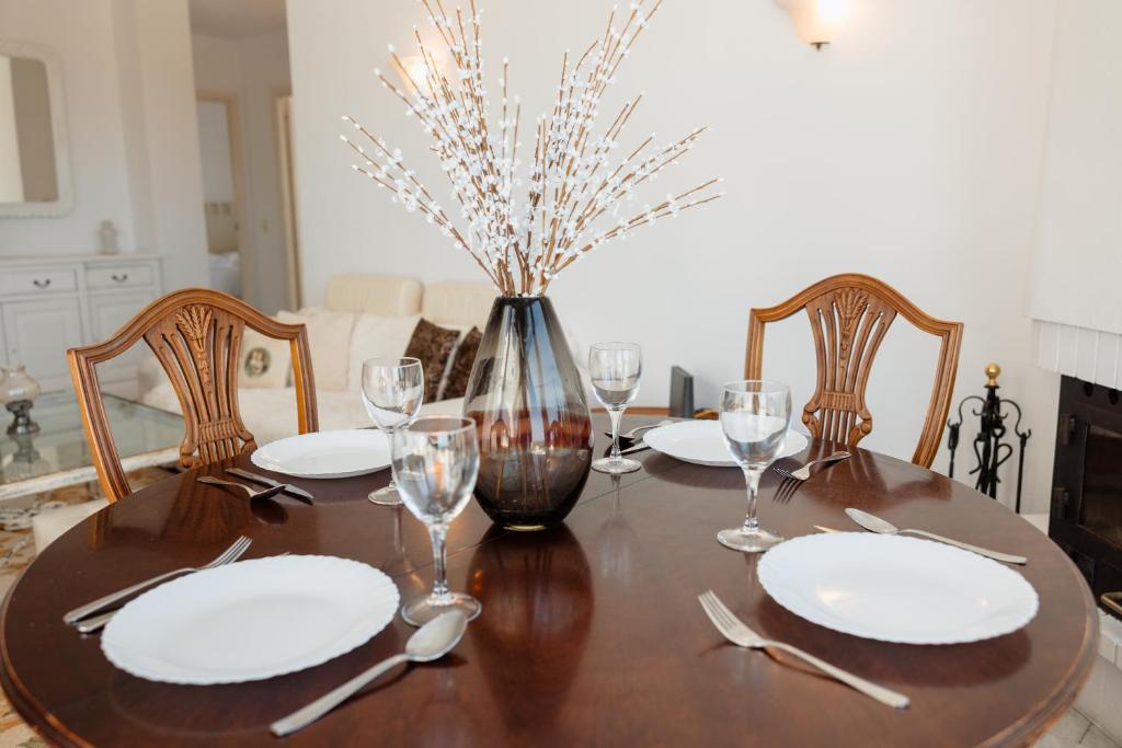 Fotografia z galérie ubytovania Apartment, close to the beach and sea views, in Marbella v Marbelli