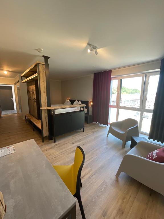 Hotel Stahltower - Double Room With Balcony
