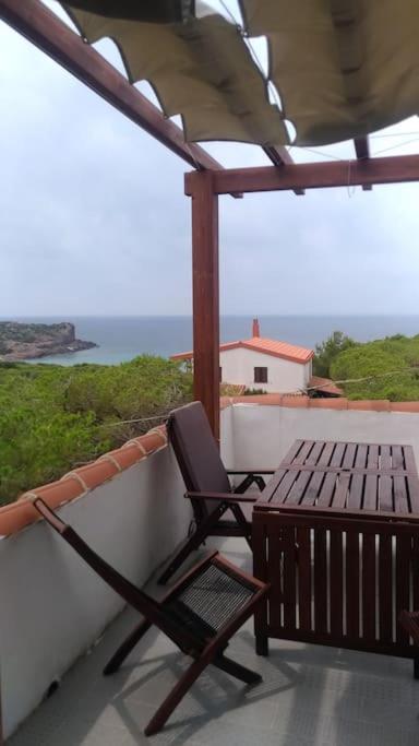 Casa sulla Baia a Carloforte - Affascinante Villa Fronte Mare