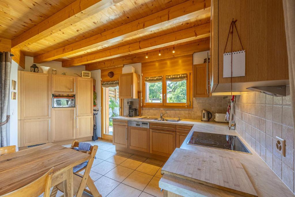 Chalet Le Papillon - Calm, sunny, spacious - Resim 18