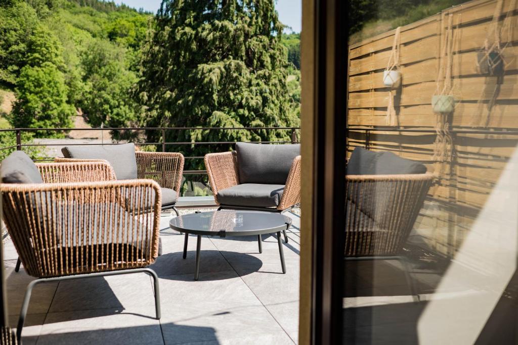 Balkón nebo terasa v ubytování L'AO Hôtel & Restaurant L'Aigle d'Or