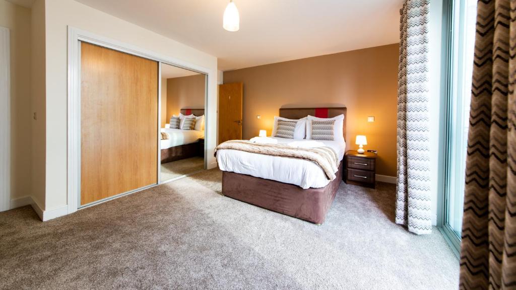 The Spires Serviced Apartments Birmingham - Two-Bedroom Suite