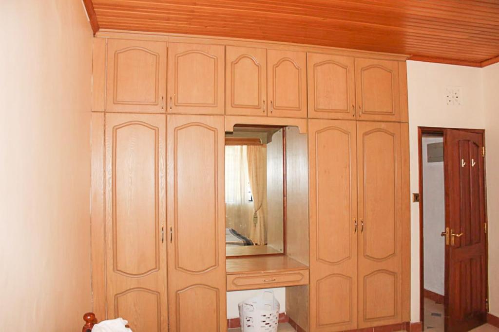 Fotografie z fotogalerie ubytování Windy Ridge Karen View Palace Apartment v destinaci Nairobi