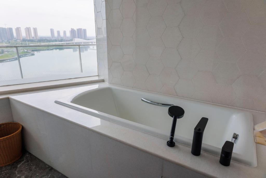 Fotografie z fotogalerie ubytování Sheraton Zhaoqing Dinghu v destinaci Čao-čching