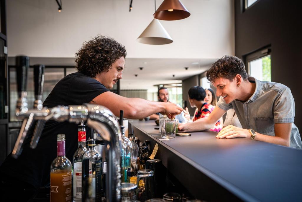 City Pop 2Night Basel - Self check-in - Resim 12