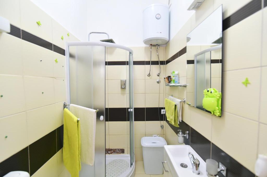 Kúpeľňa v ubytovaní Apartments Trend