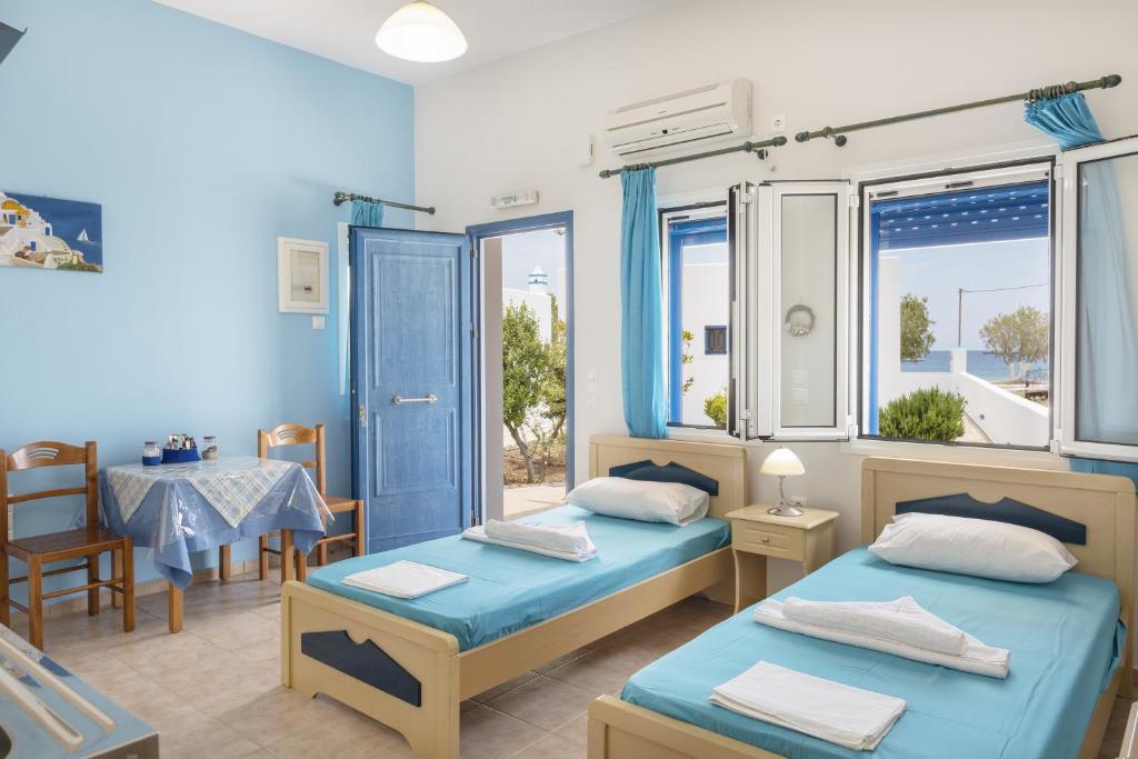 Katil atau katil-katil dalam bilik di Studios Ninemia Serifos 1