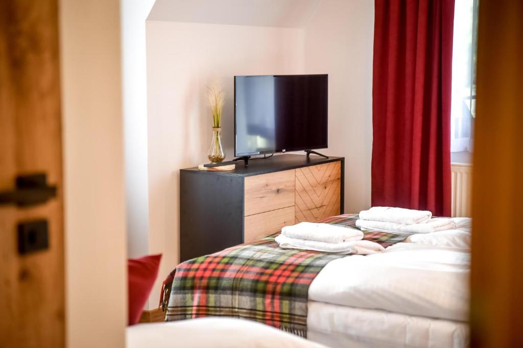 Cicha Woda 300 m od Gorący Potok i Termy Szaflary - 19