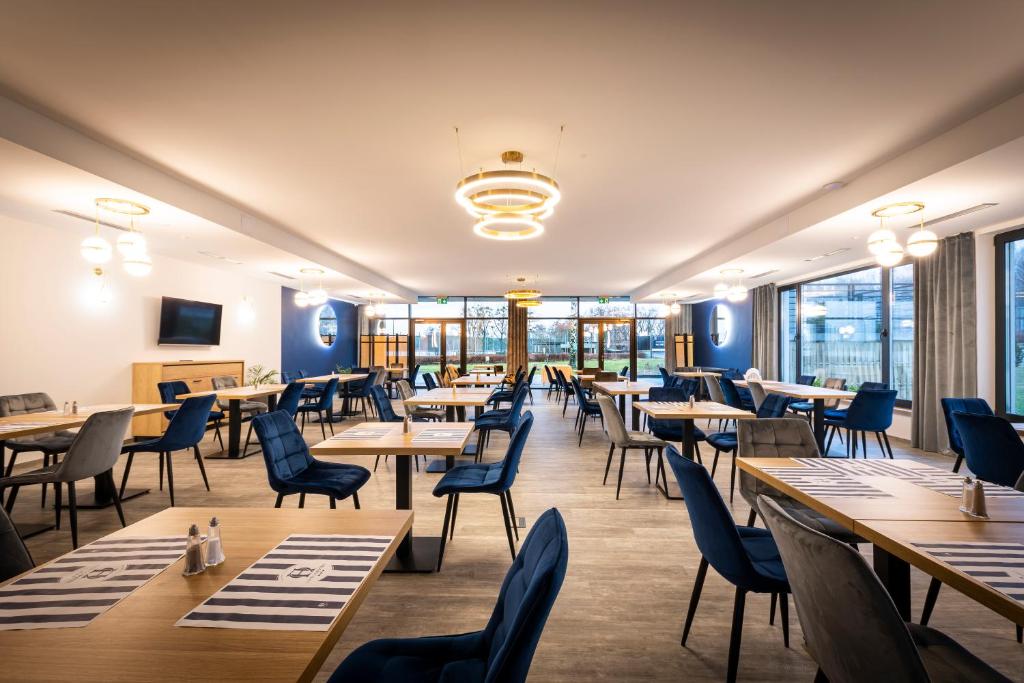 Restaurace v ubytování Omega Hotel