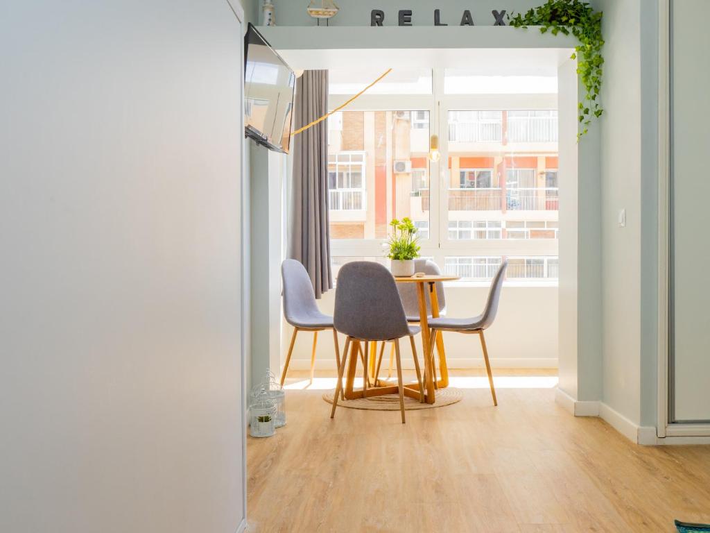 Fotografia z galérie ubytovania Cubo's Estudio Agata Benalmadena v destinácii Benalmádena