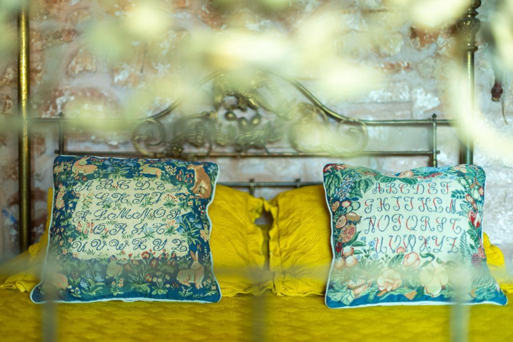 A seating area at El Palomar