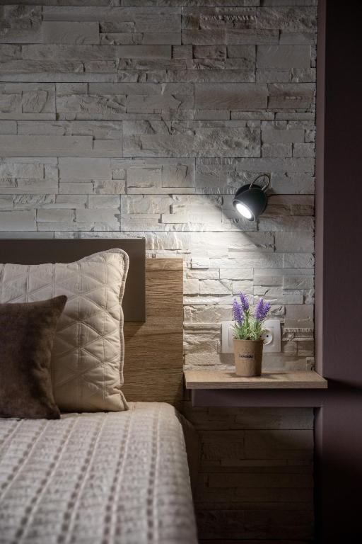 Postel nebo postele na pokoji v ubytování Studios Diogenis