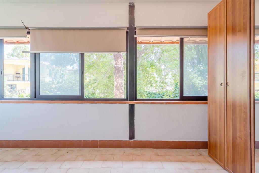 Zdjęcie z galerii obiektu Casavacanza con piscina e veranda w Auguście