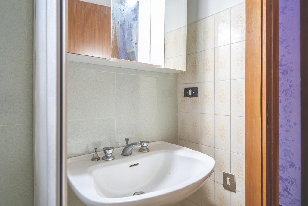 Zdjęcie z galerii obiektu Casavacanza con piscina e veranda w Auguście