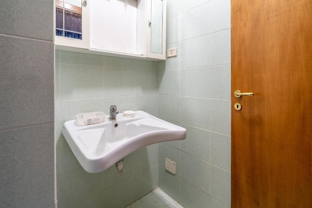 Zdjęcie z galerii obiektu Casavacanza con piscina e veranda w Auguście
