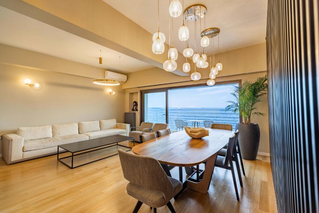 ICONIC SALONICA SUITES seafront photo