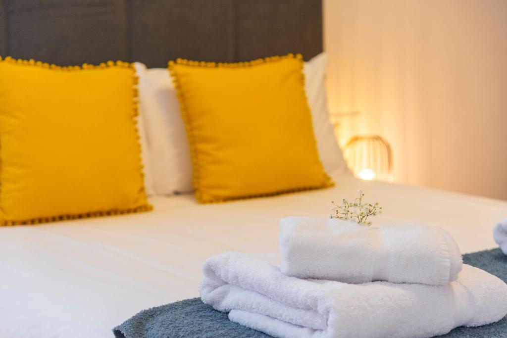 Villa with private pool and workspace, Candelaria – Precios ...