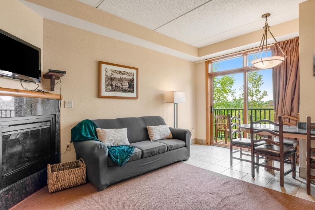 Chula Vista Condo, Unit 7231, Wisconsin Dells (updated prices 2024)