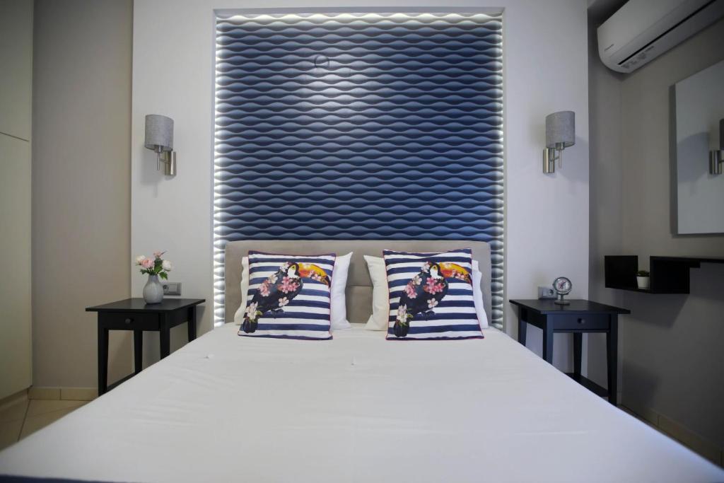 Ioanna's Luxury Two Bedroom Apartment - 9