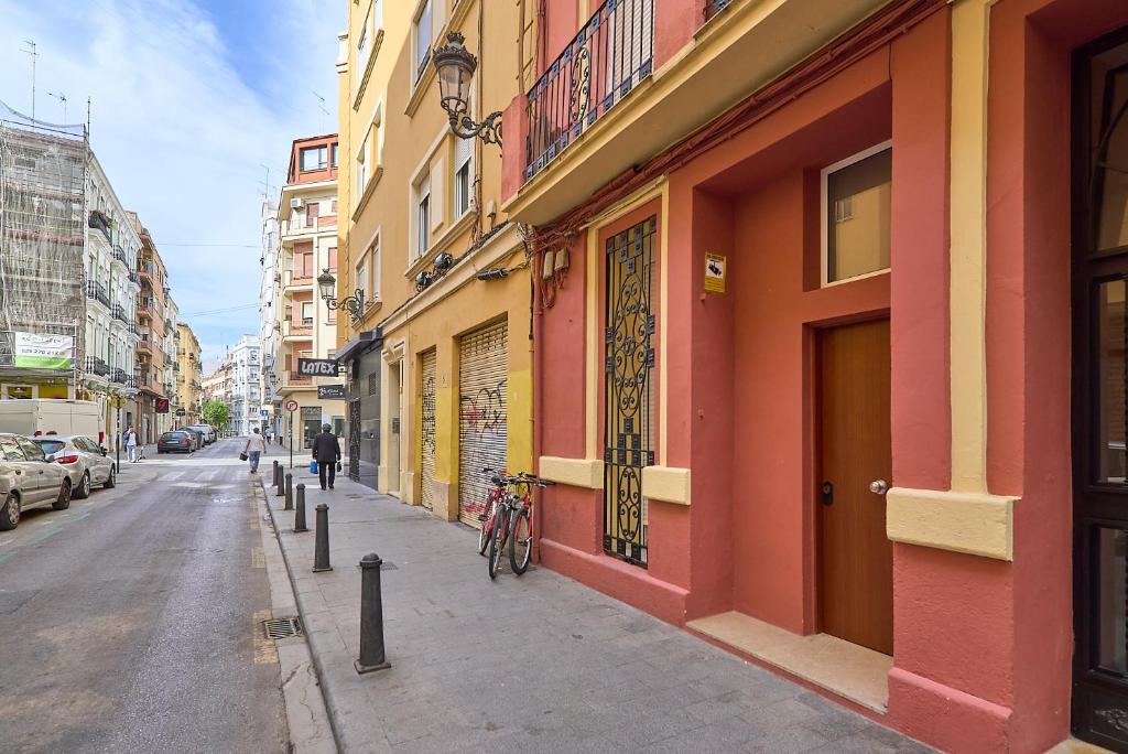 Apartamento Teo in Russafa, Valencia – Updated 2023 Prices