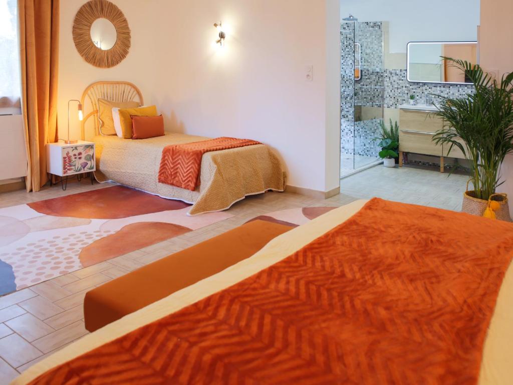 Photo de la galerie de l'établissement Le Ptit Dauphin, à Domarin