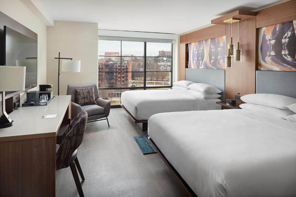 Marriott Knoxville Downtown - Chambre King Avec Deux Lits King Et Vue Sur Le Jardin - Parkside