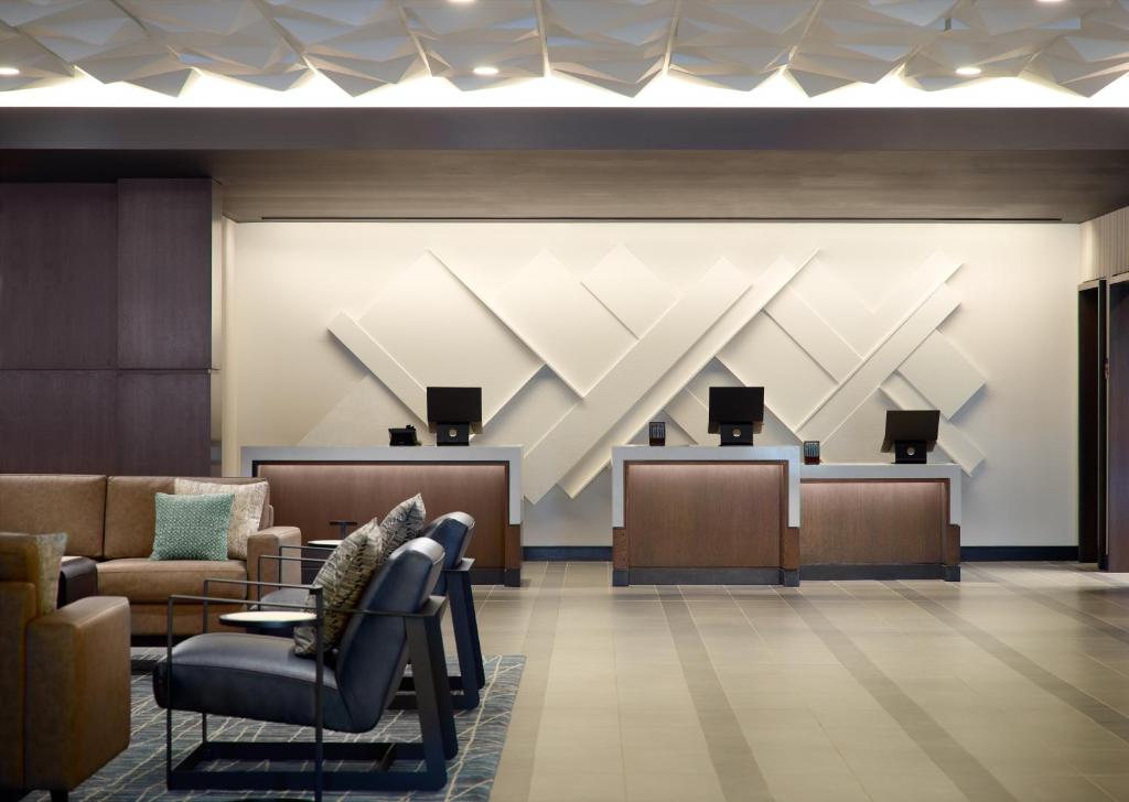 Marriott Knoxville Downtown photo