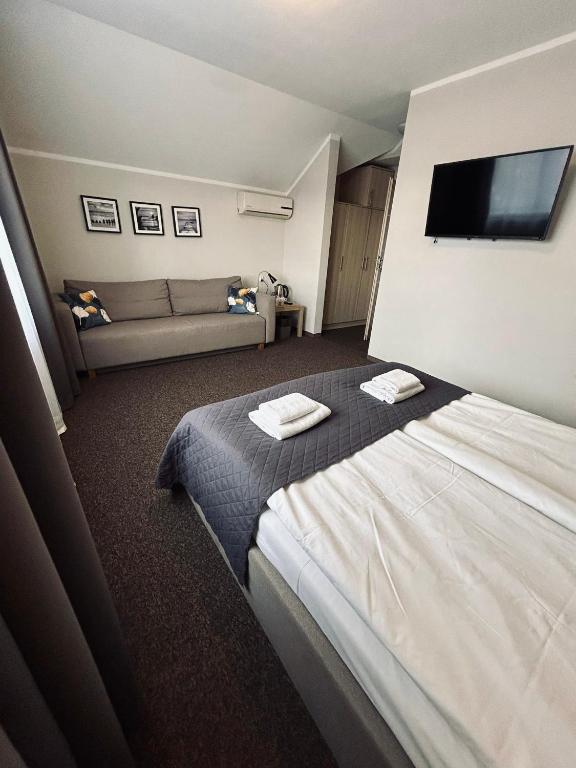 Old Tree Villa & Restaurant - 17