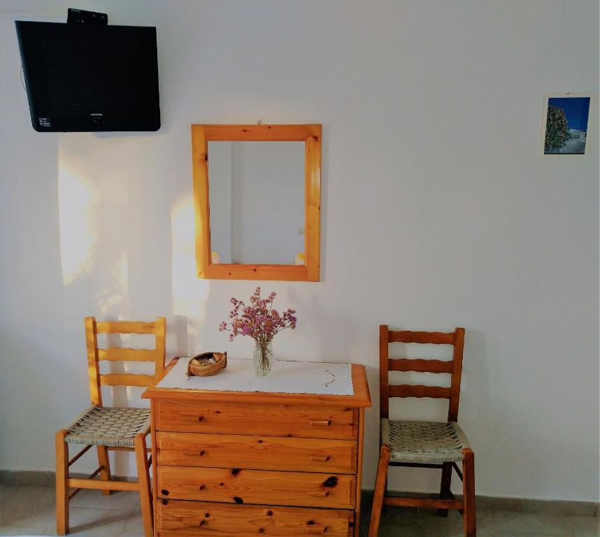 TV a/nebo společenská místnost v ubytování Dolphin Rooms