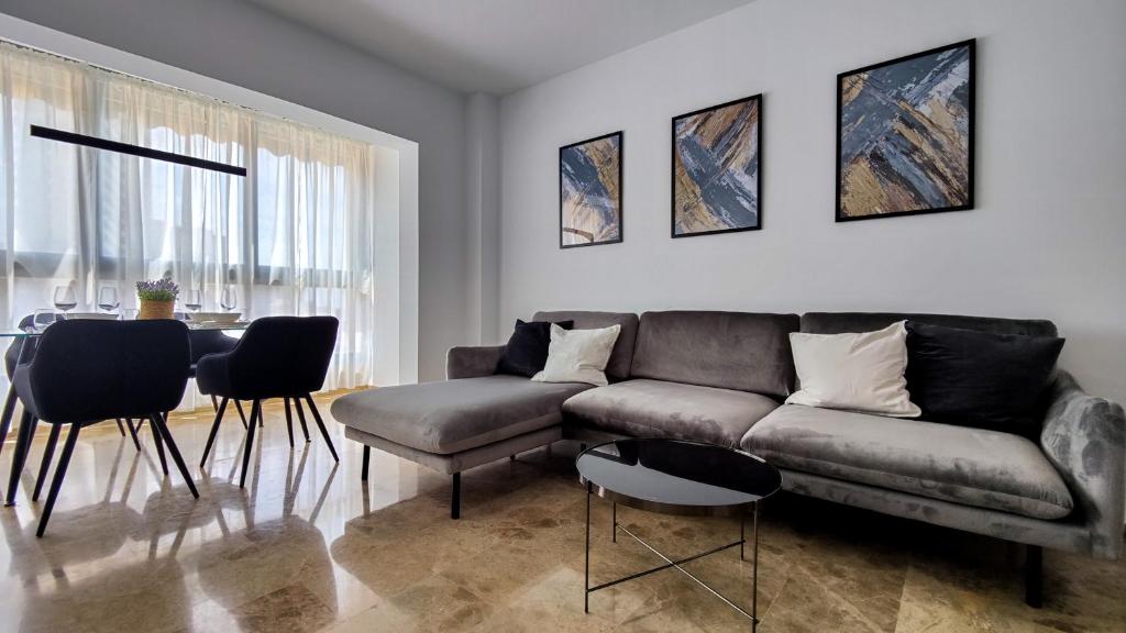DOS CALAS sunny apartment