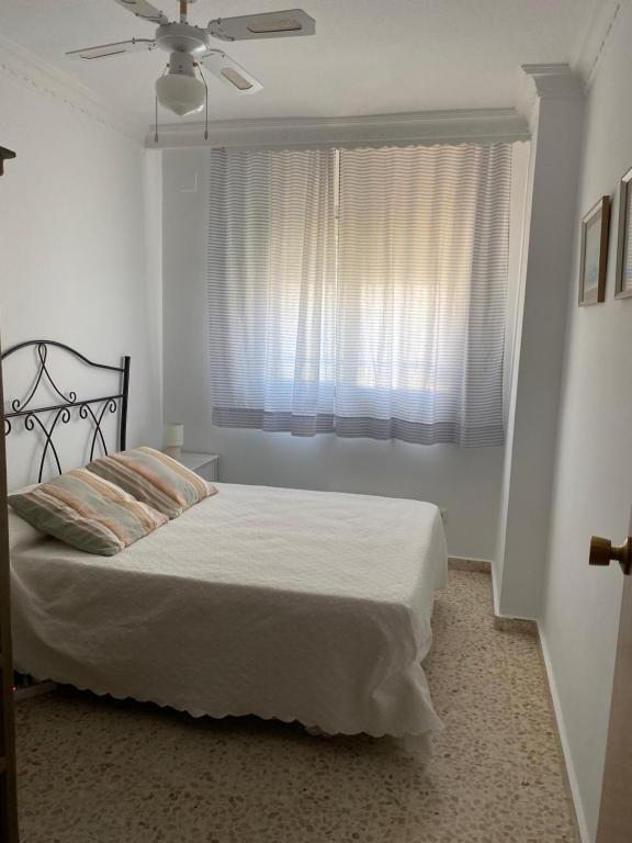 Posteľ alebo postele v izbe v ubytovaní ESPACIO Y LUZ en Isla Cristina Capacidad hasta 6 HUESPEDES