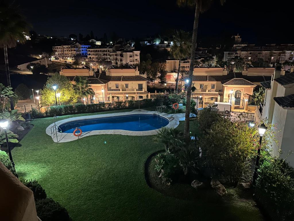 The swimming pool at or close to APARTAMENTO VISTABELLA LOS PACOS