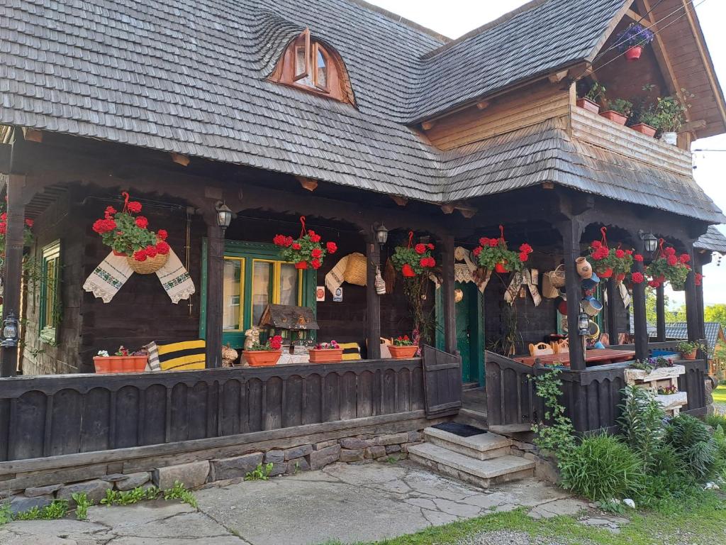 Complex Traditional Căsuța Bunicilor-Breb